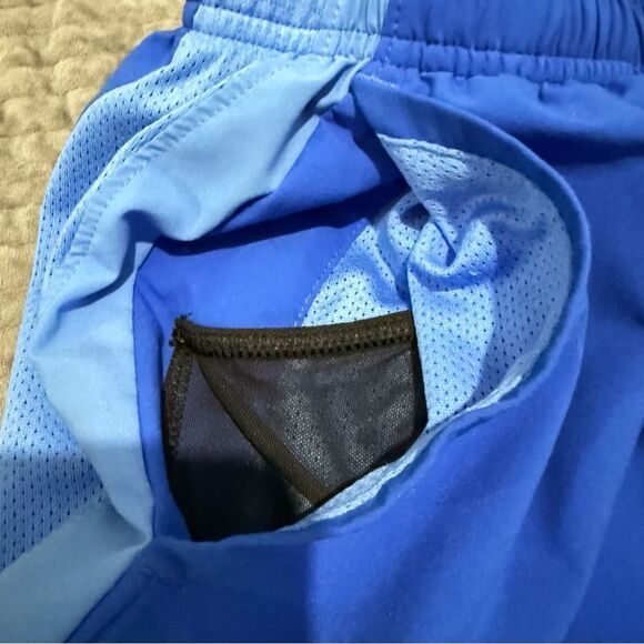 Under Armour Blue Unisex Training Shorts – Men’s Medium / Women’s - Picture 15 of 17